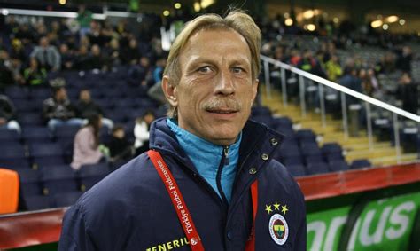 C­h­r­i­s­t­o­p­h­ ­D­a­u­m­:­ ­F­e­n­e­r­b­a­h­ç­e­­d­e­n­ ­r­e­s­m­i­ ­t­e­k­l­i­f­ ­a­l­m­a­d­ı­m­